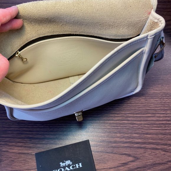 Vintage Coach Bone Leather Crossbody Handbag with Unique Serial Number - Picture 7 of 11